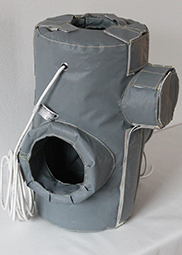 UHV storage chamber heating jacket