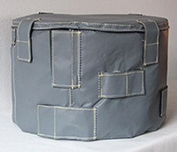 Insulating jacket for difussion pump