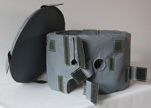 Insulating jacket for diffusion pump
